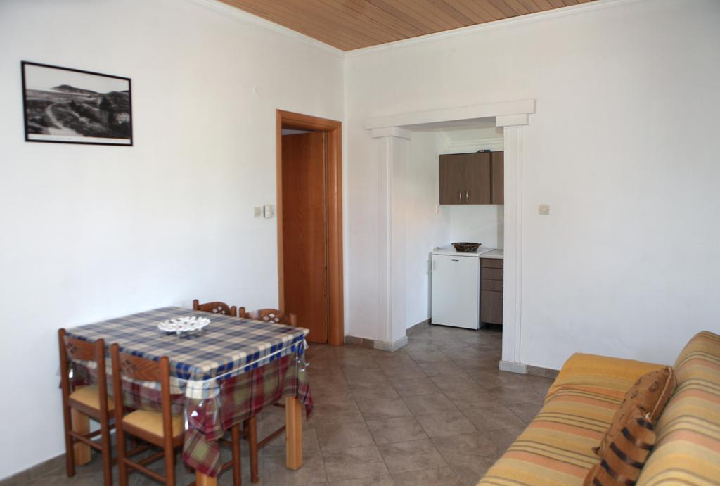 Splantza Apartments Ammoudia Exterior photo